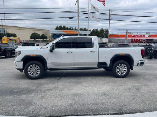 2023 GMC Sierra 2500 Denali