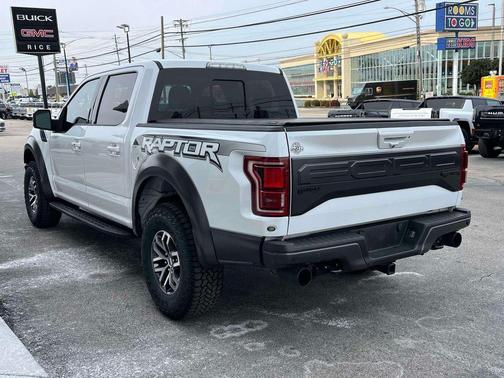 Oxford White 2018 Ford F-150 Raptor