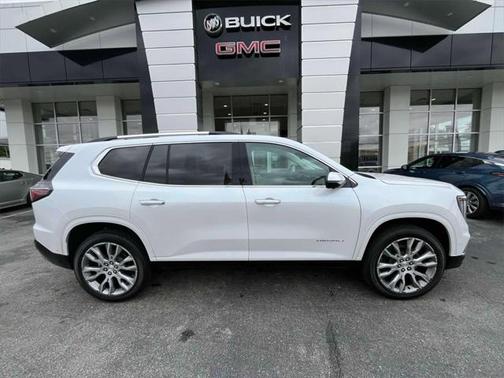 2025 GMC Acadia Denali