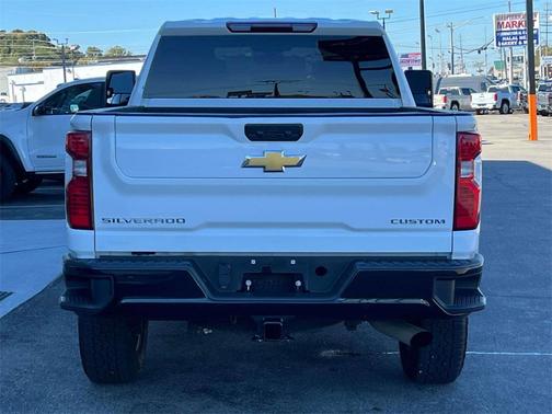 2022 Chevrolet Silverado 2500 Custom