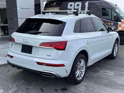 2022 Audi Q5 45 S line Premium
