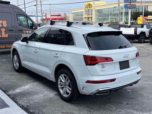2022 Audi Q5 45 S line Premium