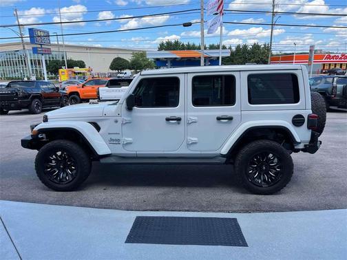 2021 Jeep Wrangler Unlimited Sahara