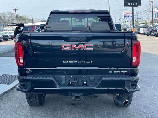 2021 GMC Sierra 2500 Denali