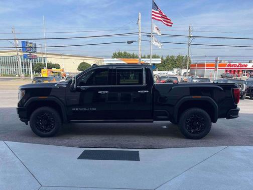 2021 GMC Sierra 2500 Denali