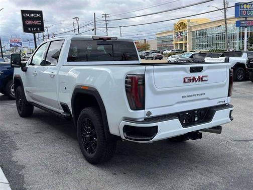 2026 GMC Sierra 2500 AT4