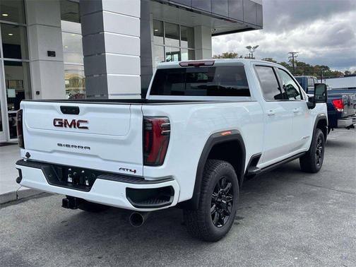 2026 GMC Sierra 2500 AT4