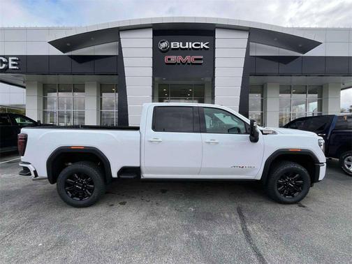 2026 GMC Sierra 2500 AT4