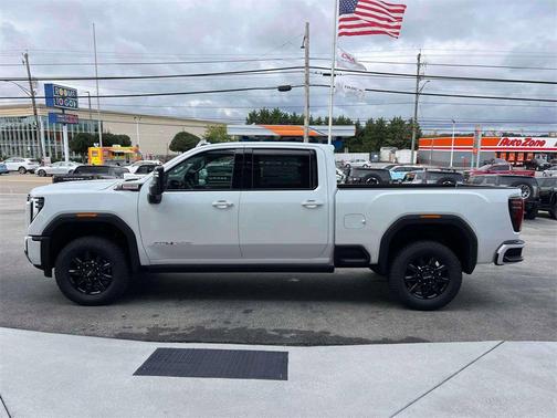 2026 GMC Sierra 2500 AT4