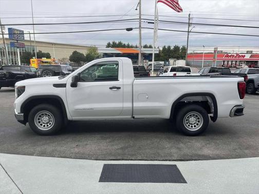 2025 GMC Sierra 1500 Pro