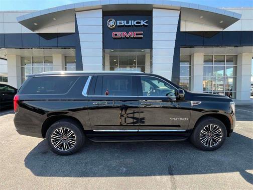 2025 GMC Yukon XL 4WD Elevation