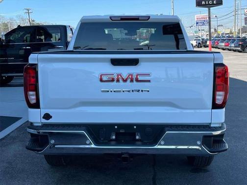 2025 GMC Sierra 1500 Pro