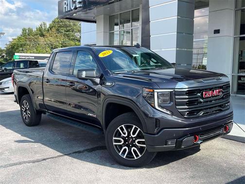 2023 GMC Sierra 1500 AT4