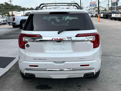 White Frost Tricoat 2023 GMC Acadia Denali