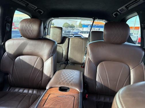 2017 INFINITI QX80 Limited