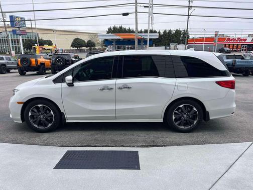 2023 Honda Odyssey Elite