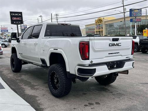 2021 GMC Sierra 2500 AT4