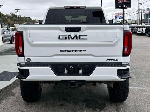 2021 GMC Sierra 2500 AT4