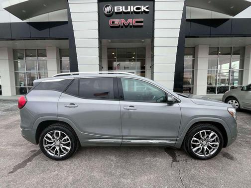 2024 GMC Terrain Denali