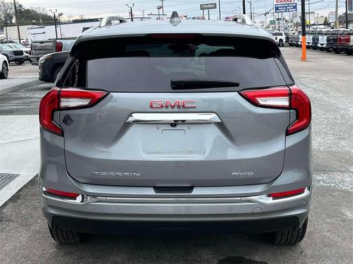 2024 GMC Terrain Denali