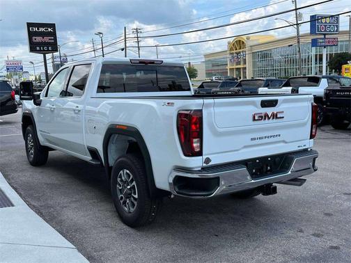 2025 GMC Sierra 2500 SLE