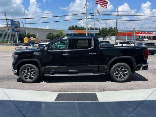 Onyx Black 2026 GMC Sierra 1500 SLT