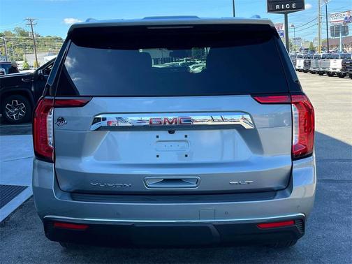 2024 GMC Yukon XL SLT