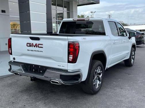 2025 GMC Sierra 1500 SLE