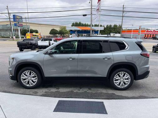 2026 GMC Acadia Elevation AWD