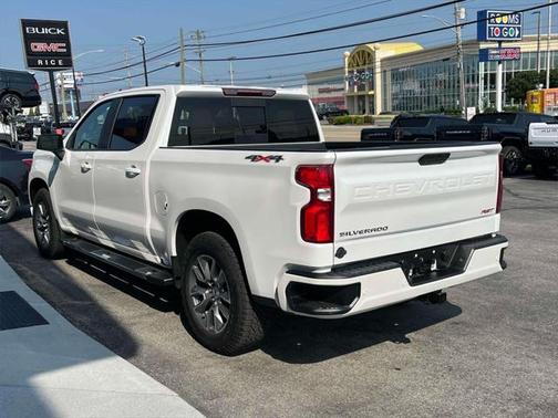 2022 Chevrolet Silverado 1500 RST