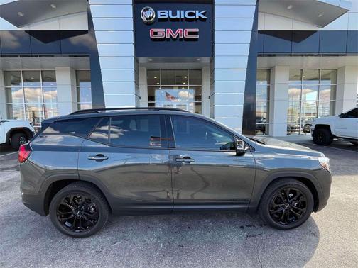 2020 GMC Terrain SLT