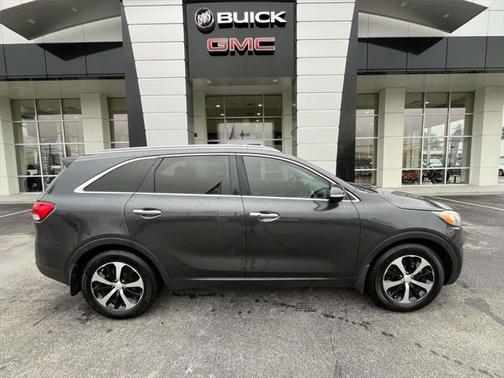 2016 Kia Sorento EX