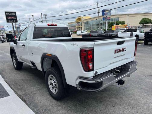 2025 GMC Sierra 3500 Base