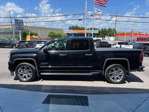 Onyx Black 2017 GMC Sierra 1500 Denali