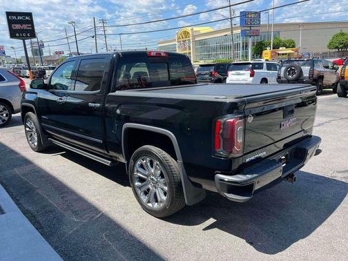 Onyx Black 2017 GMC Sierra 1500 Denali