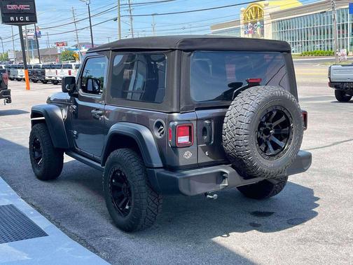 Granite Crystal Metallic Clearcoat 2024 Jeep Wrangler Sport