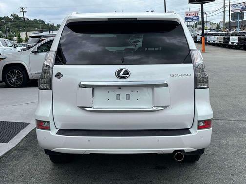 Starfire Pearl 2020 Lexus GX 460 Premium