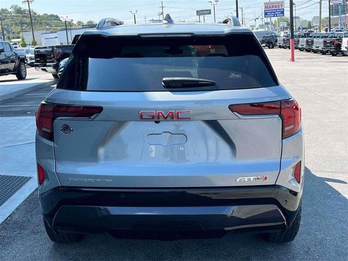 2026 GMC Terrain AWD AT4