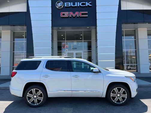 White Frost Tricoat 2017 GMC Acadia Denali