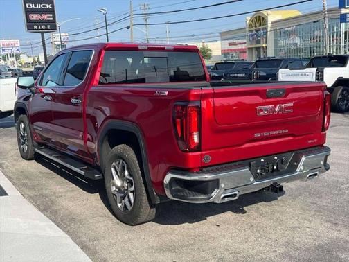 2025 GMC Sierra 1500 SLT