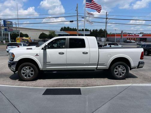 Bright White Clearcoat 2019 RAM 3500 Limited Mega Cab 4x4 6'4' Box