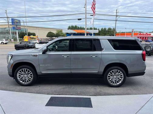 2025 GMC Yukon XL Denali