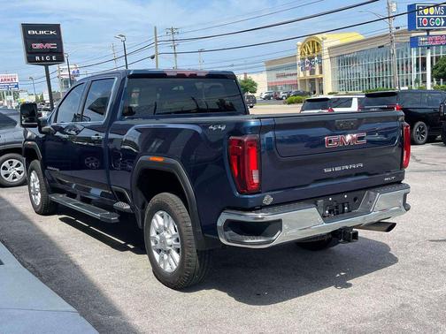 Pacific Blue Metallic 2021 GMC Sierra 2500 SLT