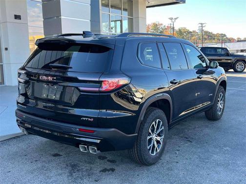 2026 GMC Acadia AT4 AWD