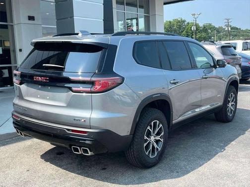 2025 GMC Acadia AWD AT4