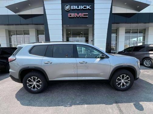2025 GMC Acadia AWD AT4