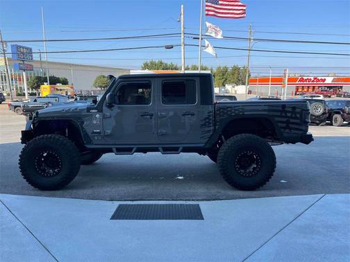 2021 Jeep Gladiator Sport S