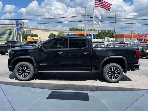 2022 GMC Sierra 1500 AT4