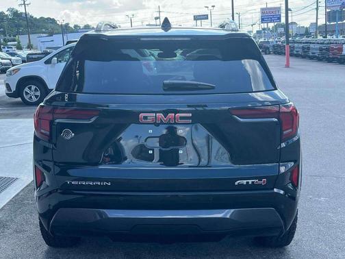 2026 GMC Terrain AWD AT4
