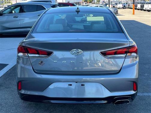 2018 Hyundai SONATA Limited
